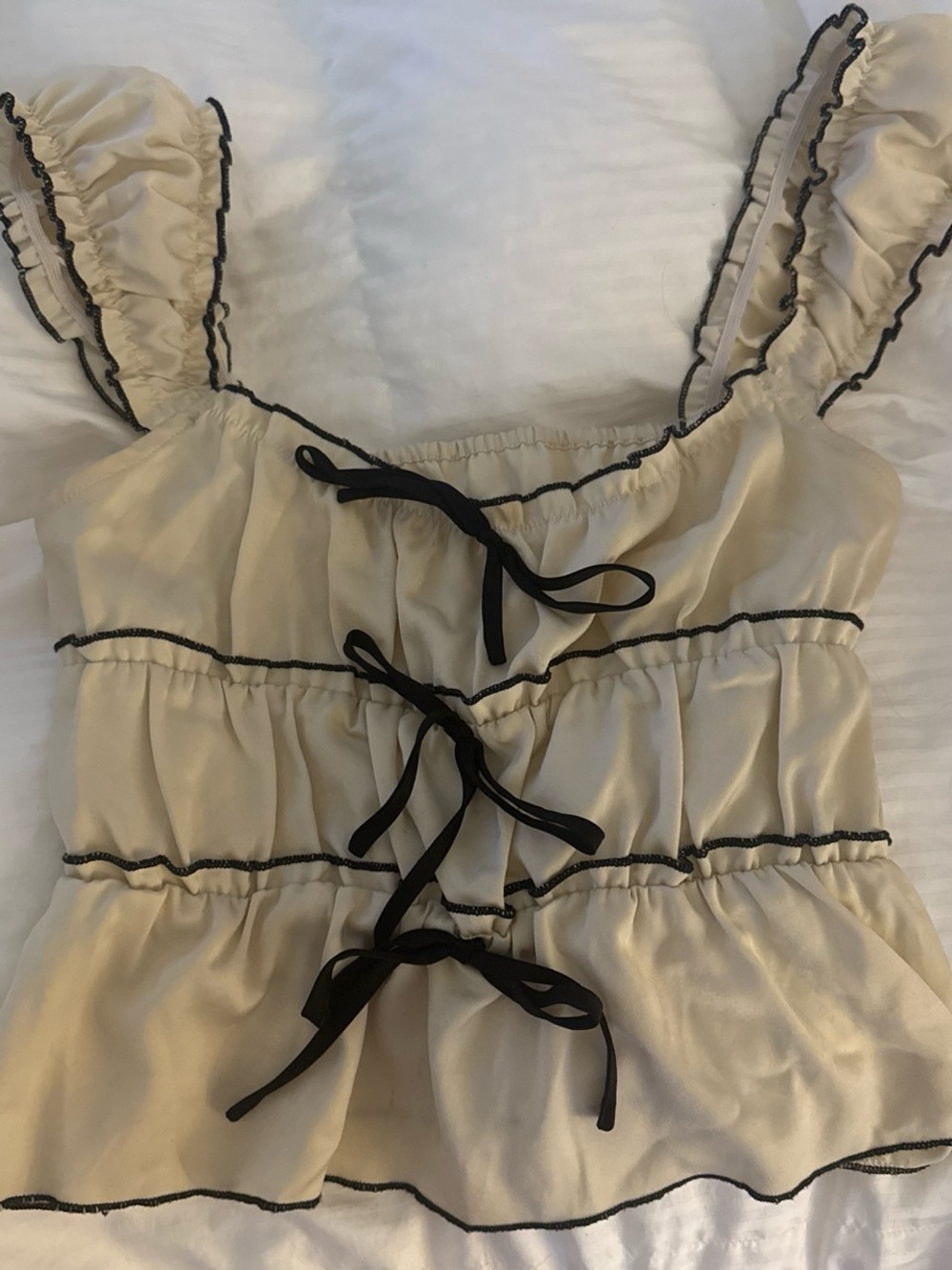 Cider Cream Ruffle Tank with Black Contrast Ties